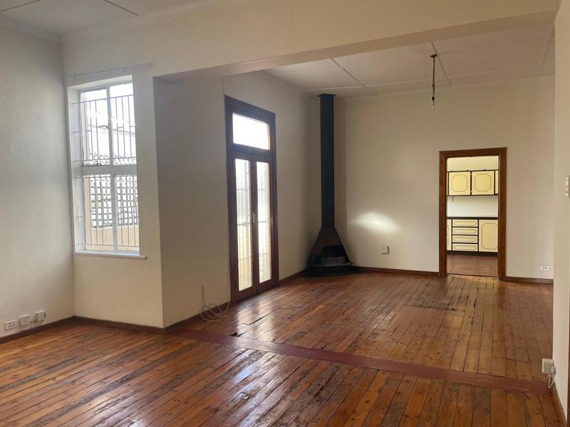 To Let 2 Bedroom Property for Rent in Woodstock Western Cape